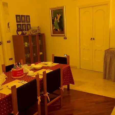 Palazzo Magnocavallo 3* Nápoles
