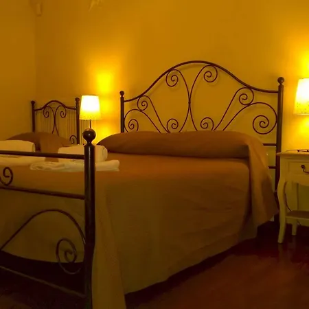 Bed & Breakfast Palazzo Magnocavallo Neapel