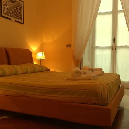 Palazzo Magnocavallo Bed & Breakfast Neapel