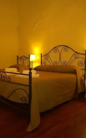 Palazzo Magnocavallo Couette-café 3*